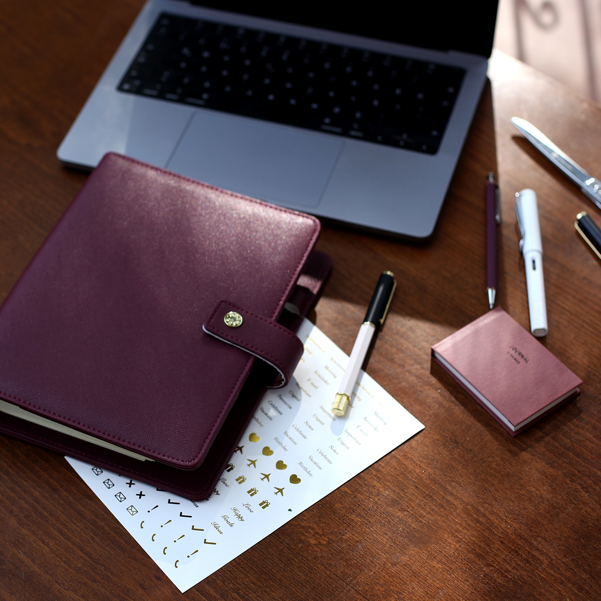 Planner Burgundy